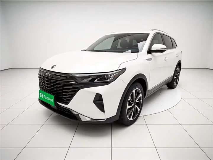 Dongfeng AX7