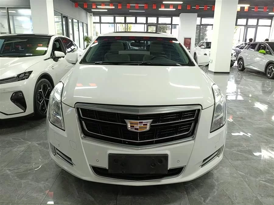 Cadillac XTS
