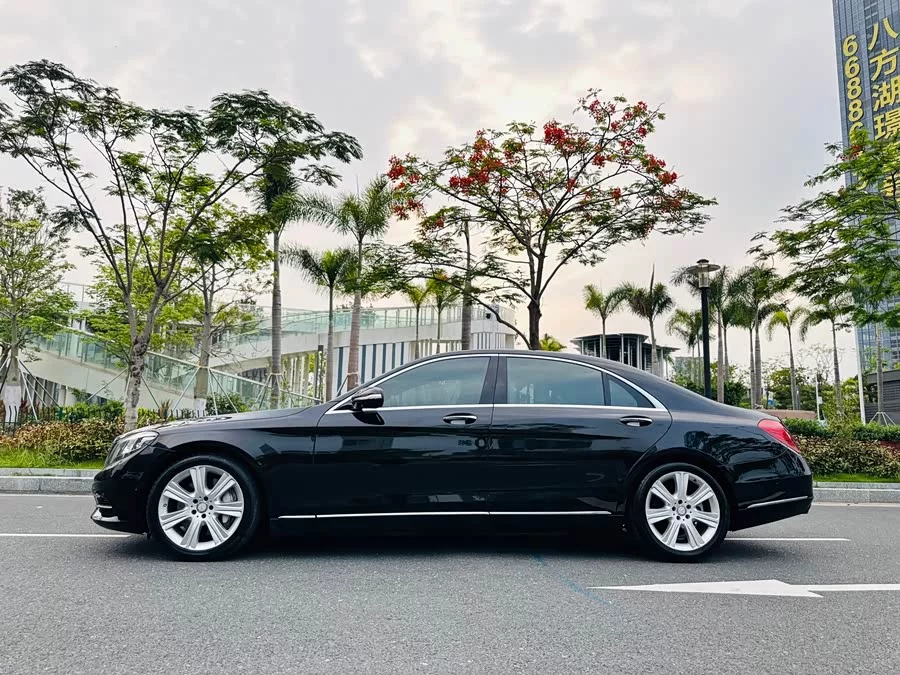 Mercedes Benz S class