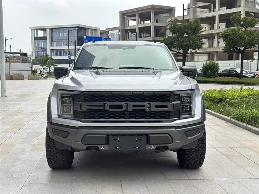 Ford F-150 Raptor
