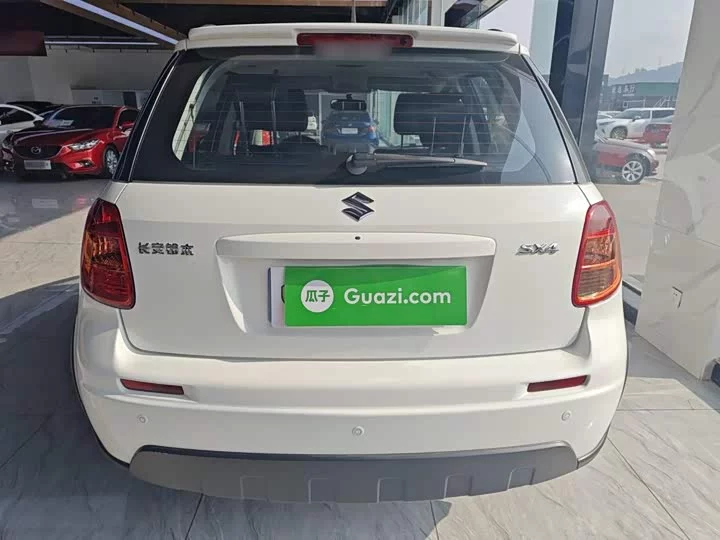 Suzuki SX4
