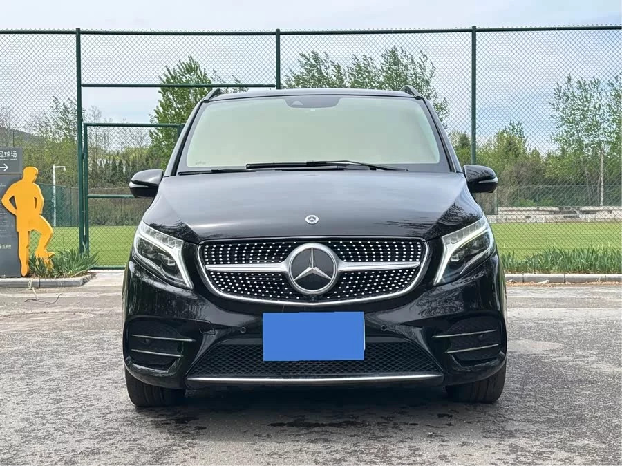 Mercedes Benz Class V