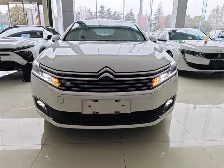 Citroën C6