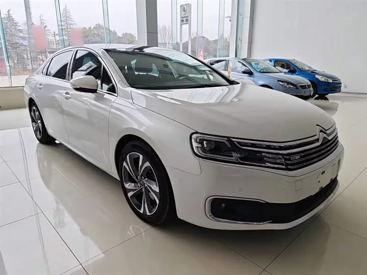 Citroën C6