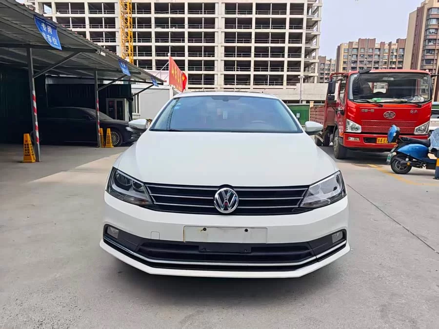 Volkswagen Sagitar