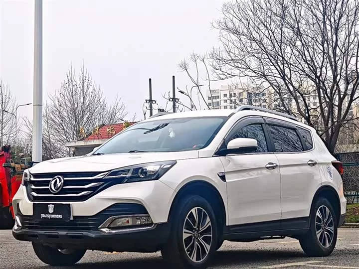 Dongfeng AX7