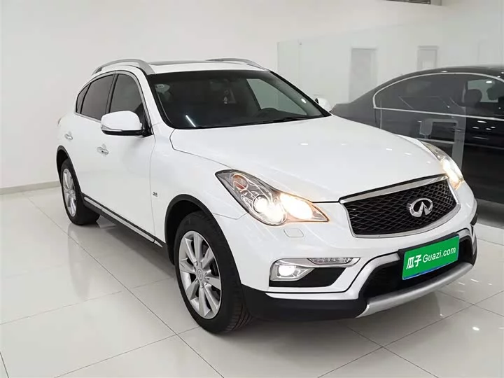 Infiniti QX50