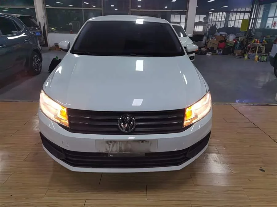 Volkswagen Santana
