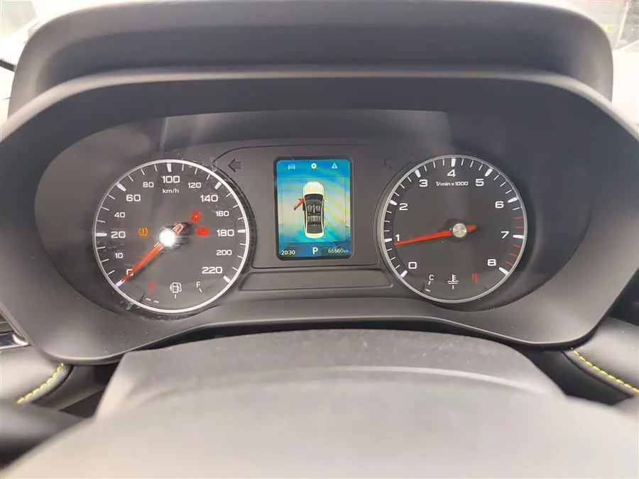 Roewe i5