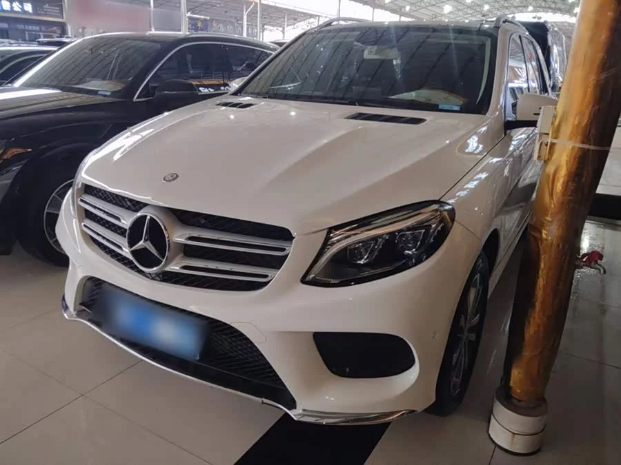 Mercedes Benz GLE (Imported)