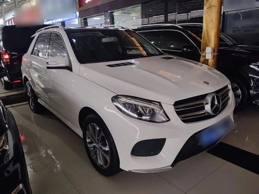 Mercedes Benz GLE (Imported)