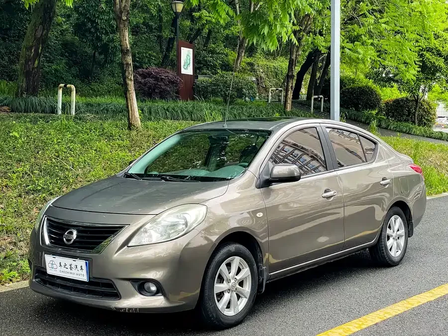 Nissan Sunny