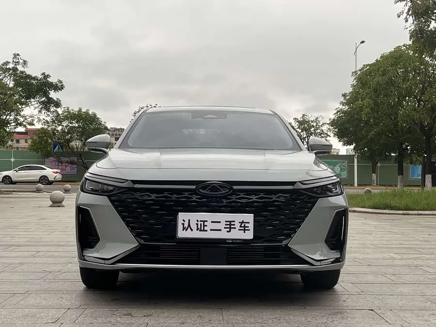 Chery Arrizo 8
