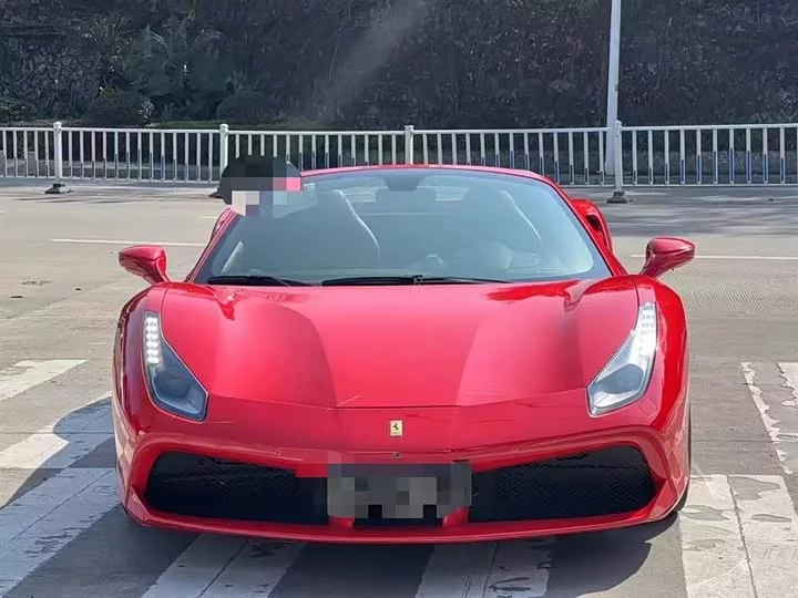 ferrari 488