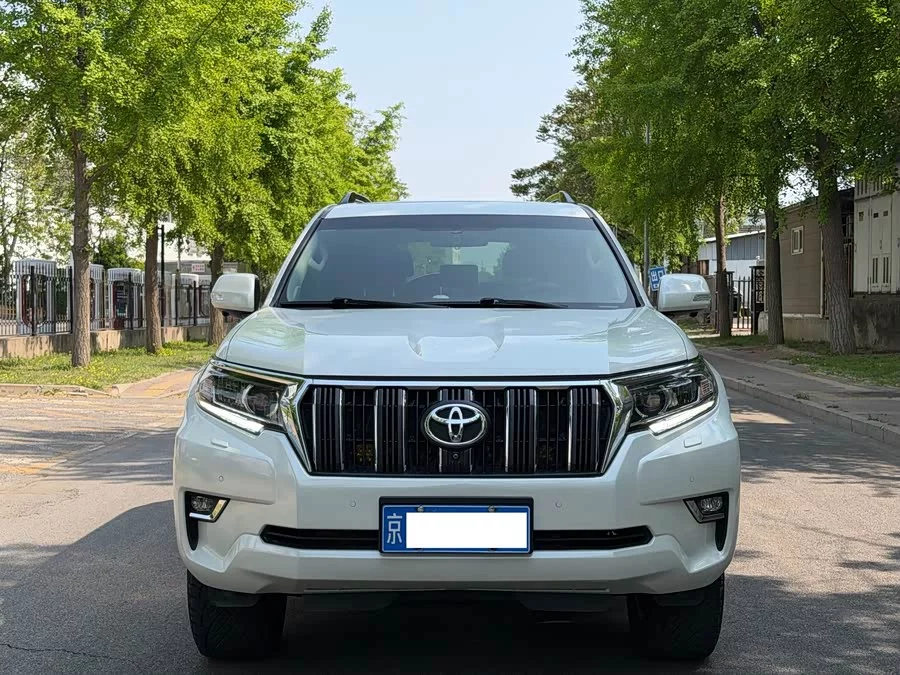 Toyota Prado