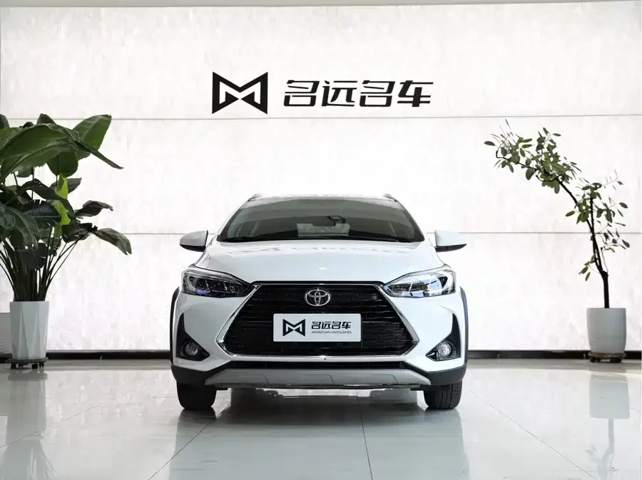 Toyota YARiS L
