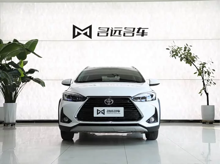 Toyota Yaris L