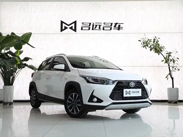 Toyota Yaris L