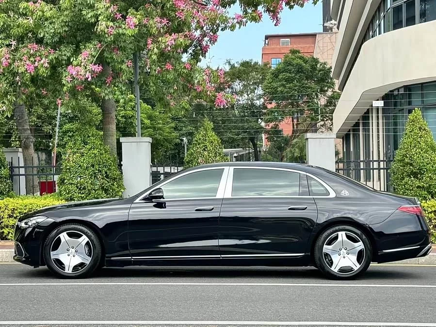 Mercedes Benz Maybach S-Class