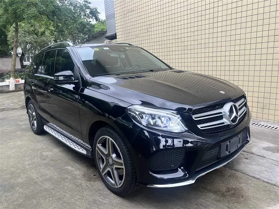 Mercedes Benz GLE (Imported)