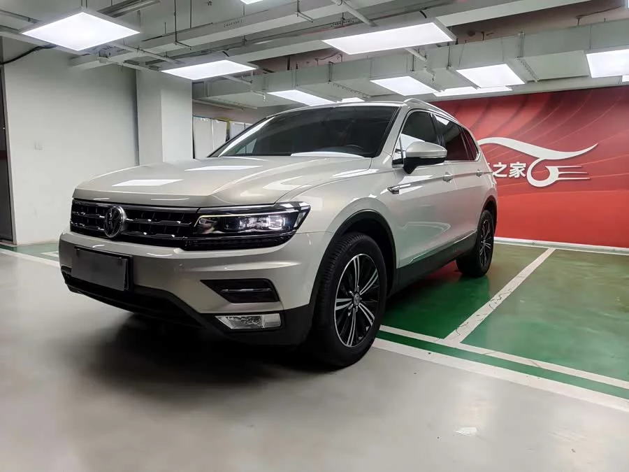 Volkswagen Tiguan L