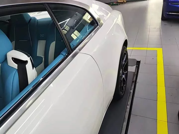 Rolls Royce Phantom