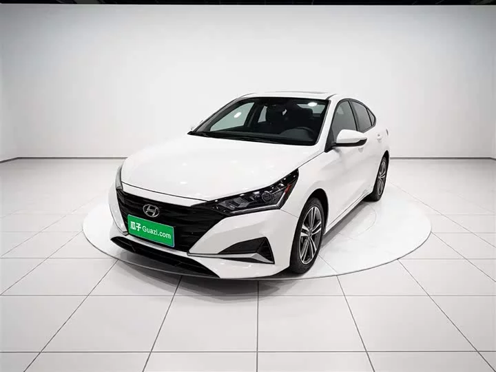Hyundai Accept