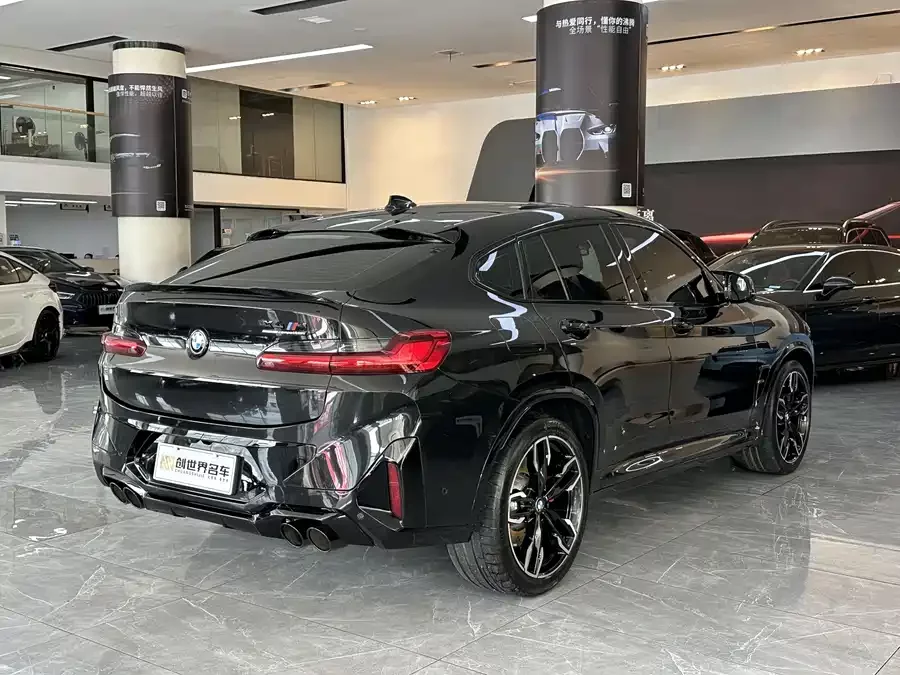 BMW X4 M