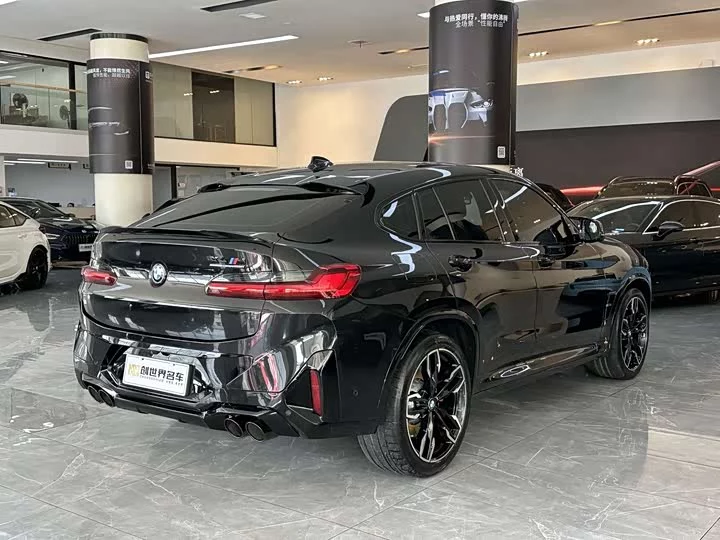BMW X4 M
