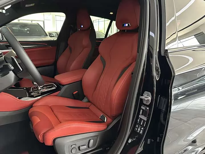 BMW X4 M
