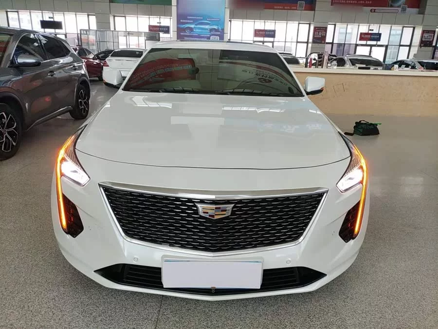 Cadillac CT6