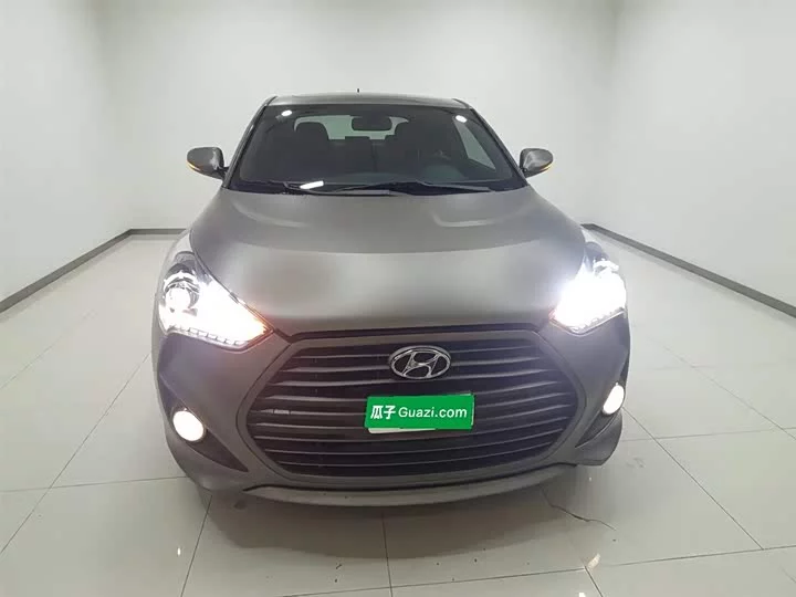 Hyundai Veloster