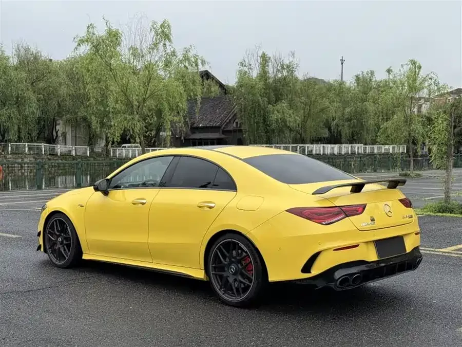 Mercedes Benz CLA AMG