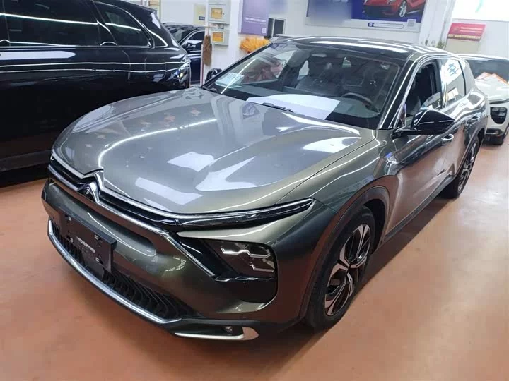 Citroën Versailles C5 X