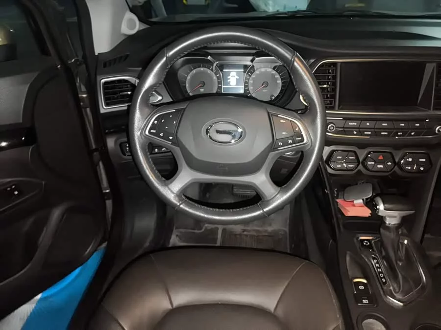 GAC Trumpchi GS4