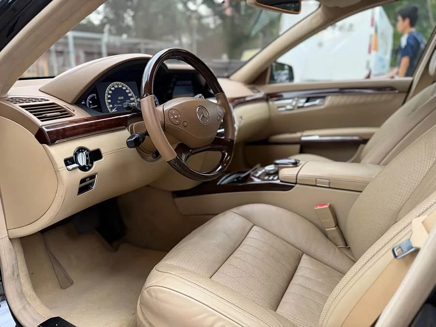 Mercedes Benz S class
