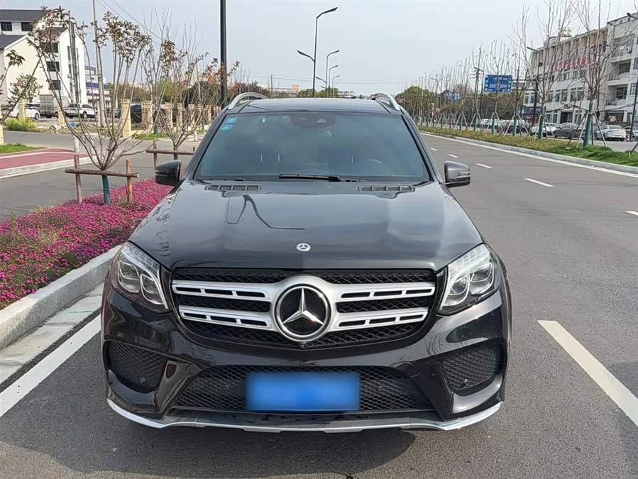 Mercedes Benz GLS