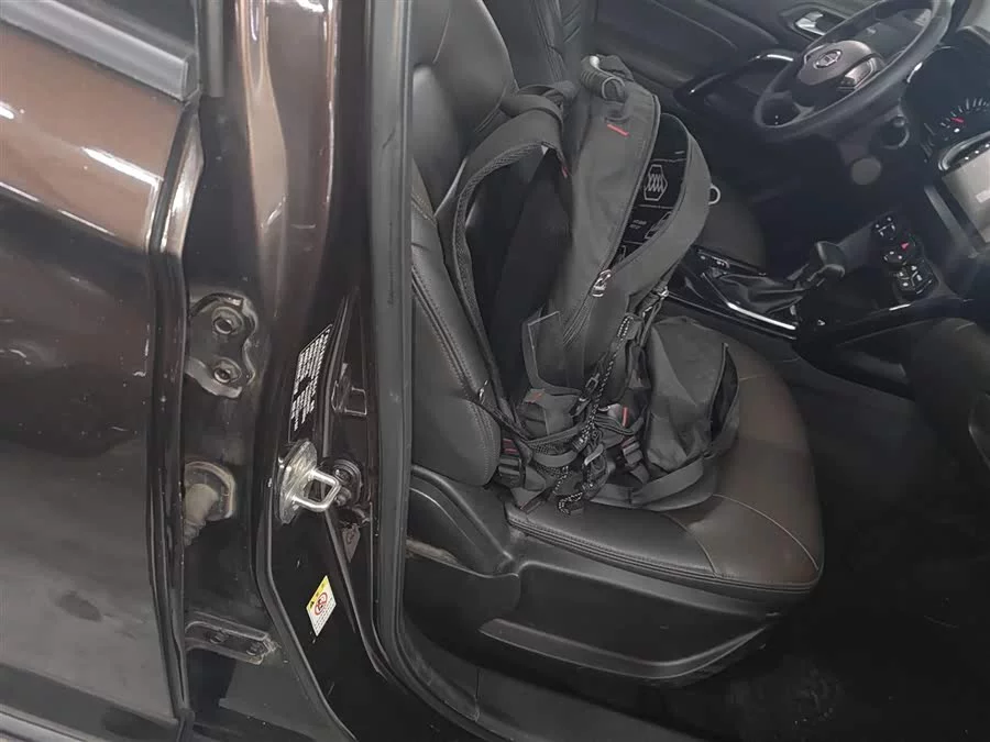 GAC Trumpchi GS4