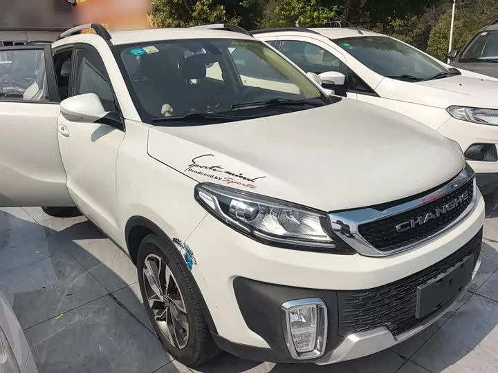 BAIC Q35
