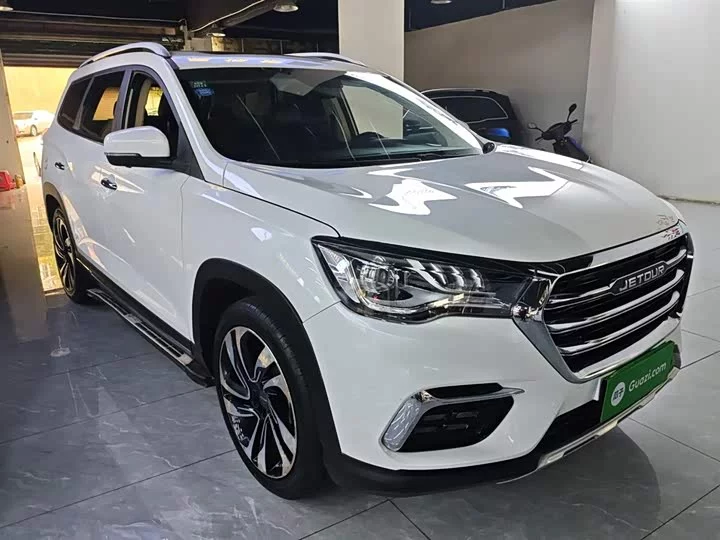 Jetour X90