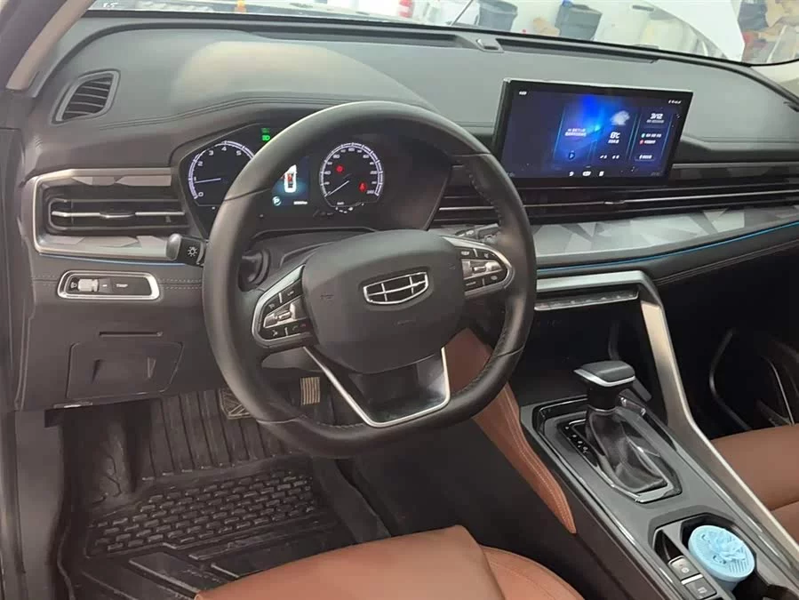 Geely Vision X6