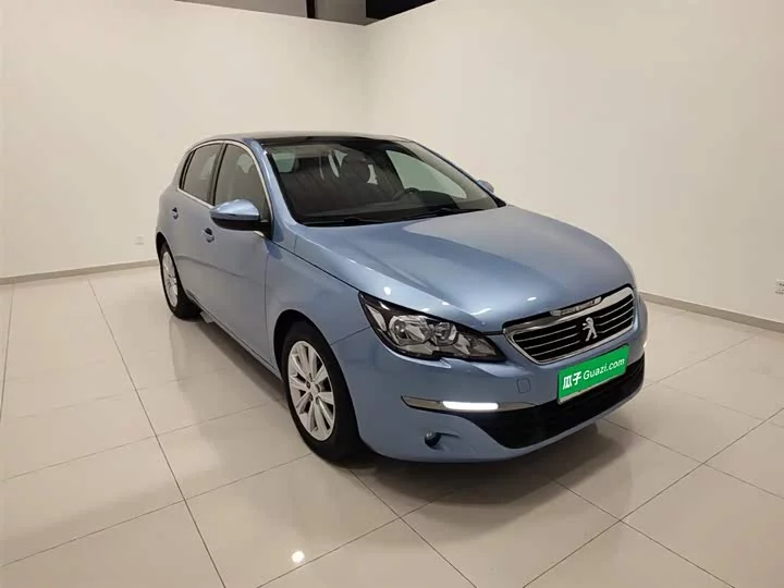 Peugeot 308S