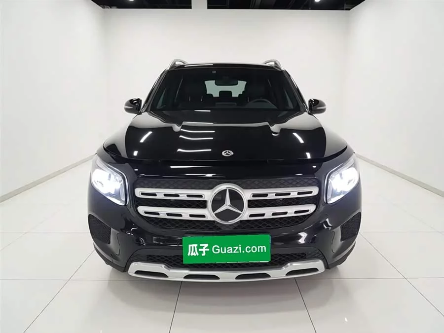 Mercedes Benz GLB
