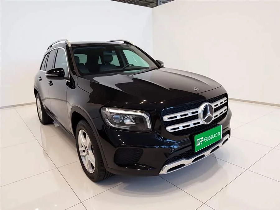 Mercedes Benz GLB