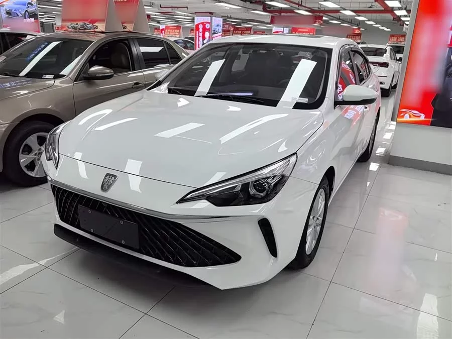 Roewe i5