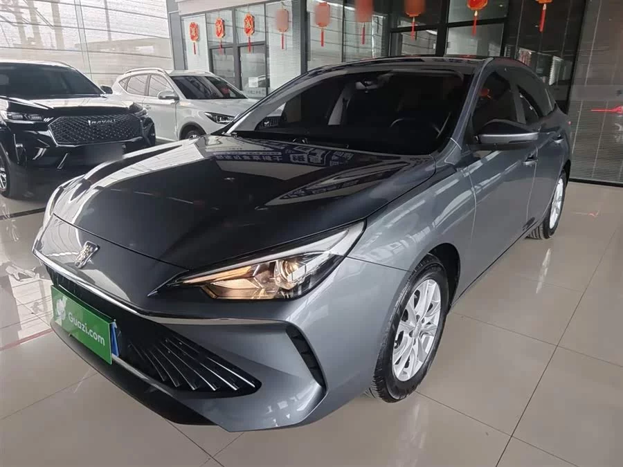 Roewe i5