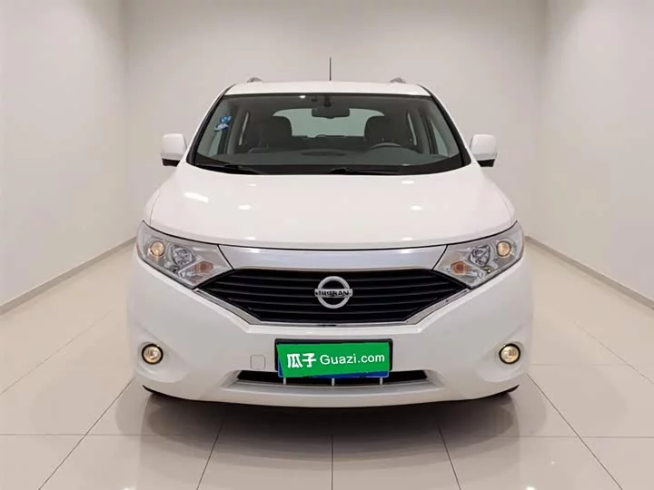 Nissan nobleman