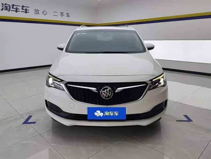Buick GL6