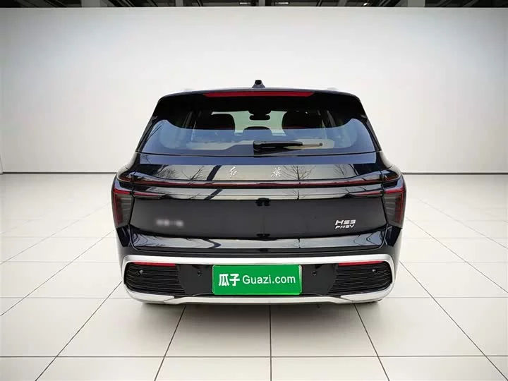 Hongqi HS3 PHEV