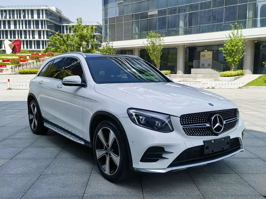 Mercedes Benz GLC